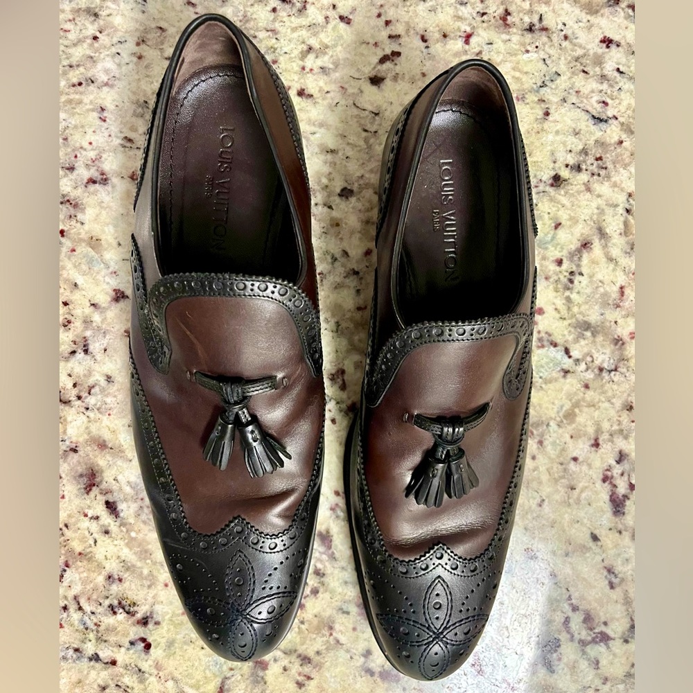 LV Slip-on Wingtip Oxford Loafers